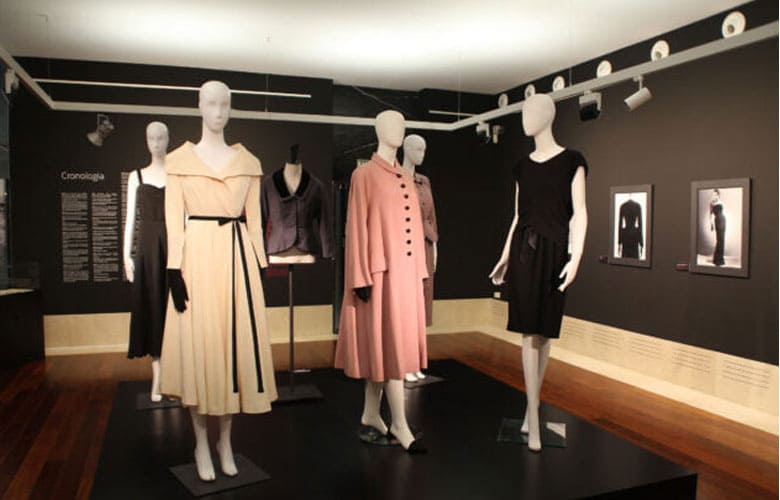 Colección Ropa Mujer Cristobal Balenciaga - Diseñadores de moda famosos españoles a nivel Internacional